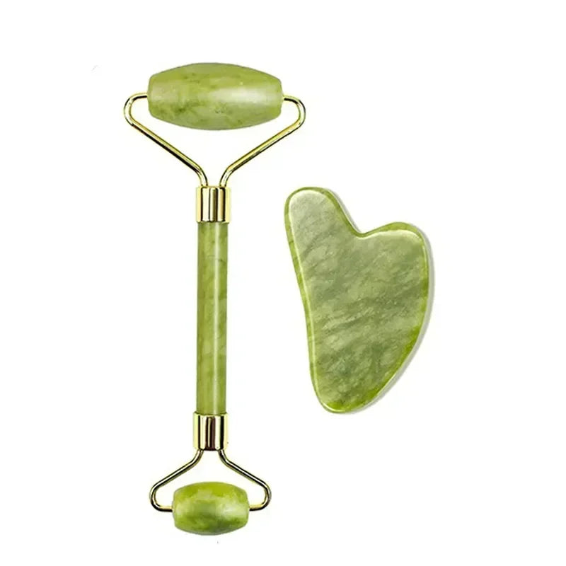 Natural Jade Face Roller and Gua Sha Set - Green. - Savrio -